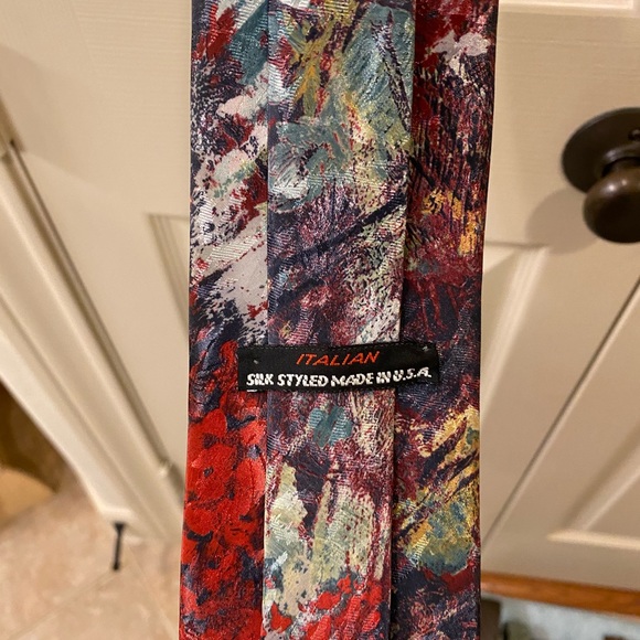 Tie - Picture 3 of 3